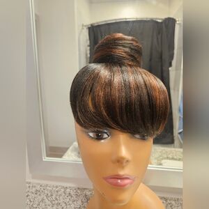 Outre Nicola 2pc Bun and Bang Set Color F1B/350